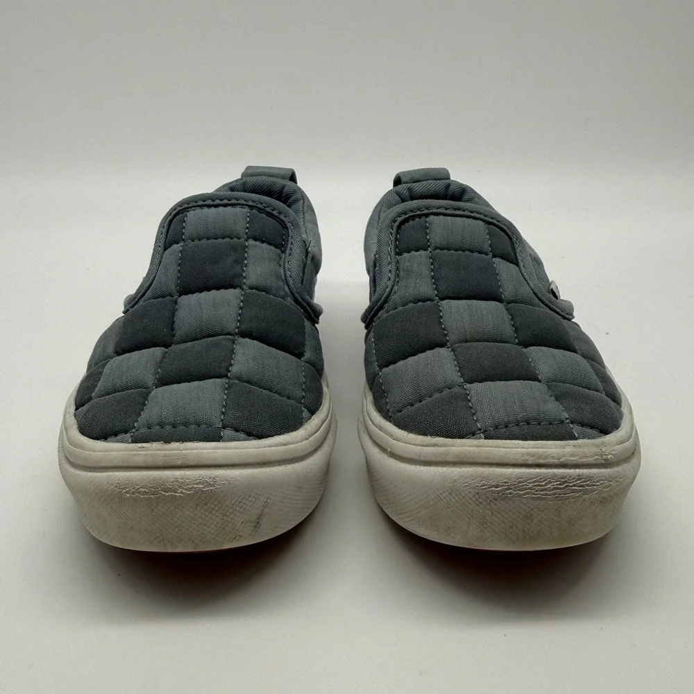 Vans Slip On ComfyCush Puffer Kids 10.5 Grey Quilted Skate Shoes VN0A4P3I2M3